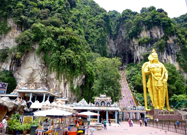 BATU CAVE + ELEPHANT SANCTUARY TOURS