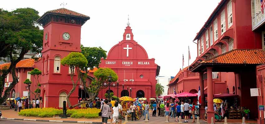 Malaysia tour booking